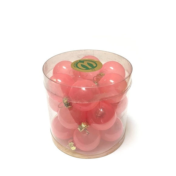 Vintage Petite Pink Ornaments - Picture 4 of 4